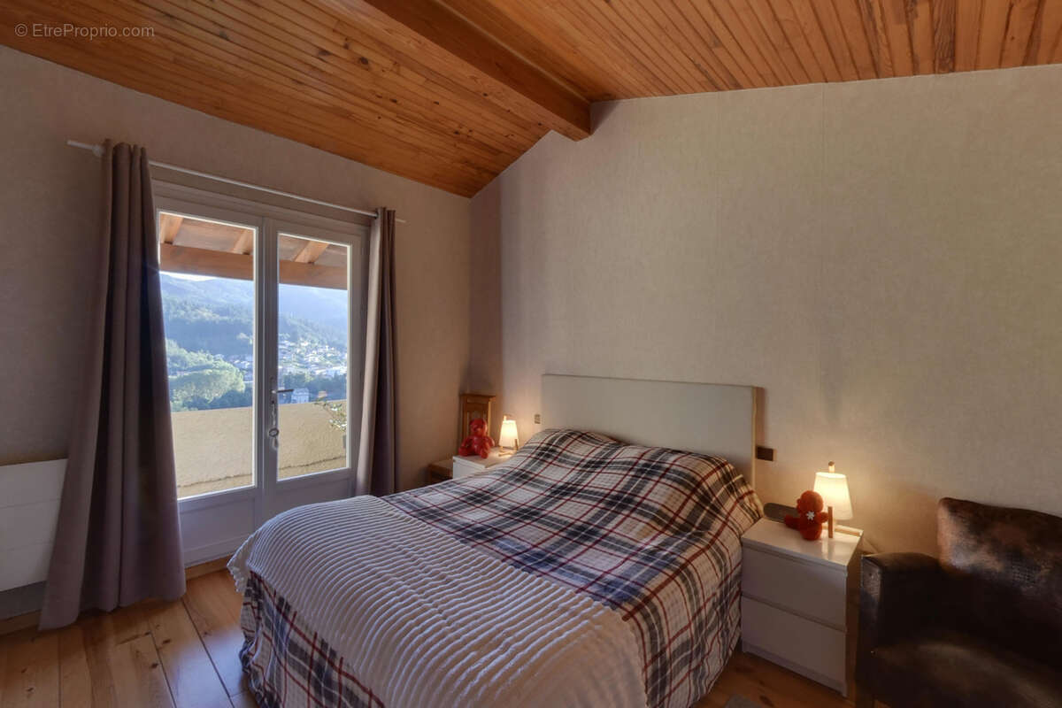 Maison à LE CHEYLARD