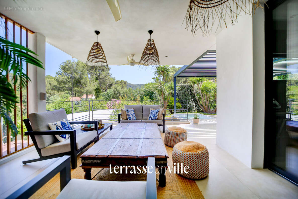 Gémenos - village a pied - villa d'architecte t5 185m2 - dépendance - calme - 1 090 000 € - photo 22