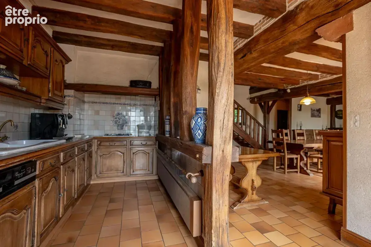 Lieux uniques ® x propriétés privées ® propriété de 169 m² sur 3.762 m² - dhuizon - piscine-pièce d'eau - photo 12