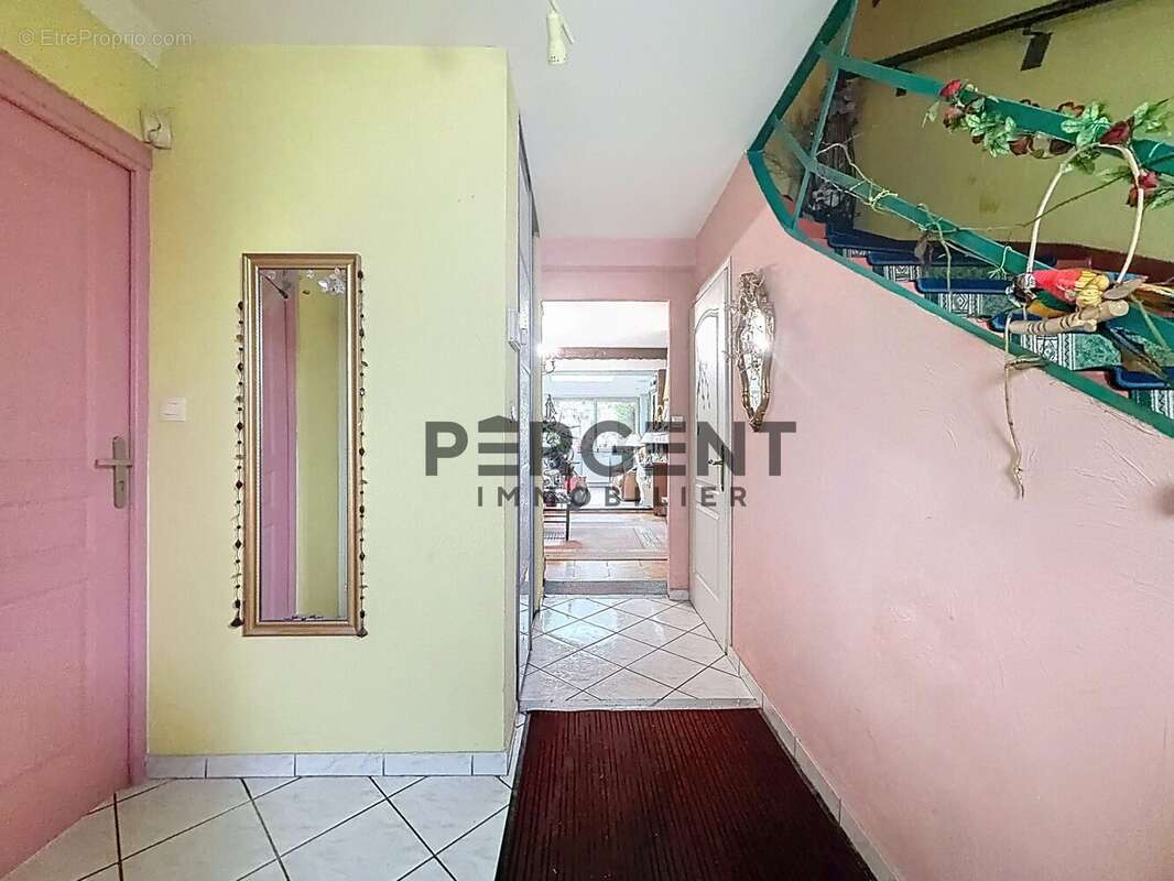 Maison à CHARLEVILLE-MEZIERES