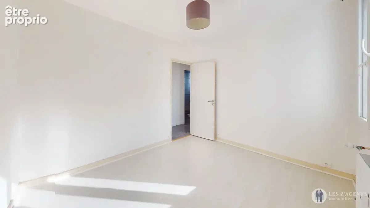 Appartement Le Pont De Claix 4 pièces de 65m² avec place de parking privative - photo 10