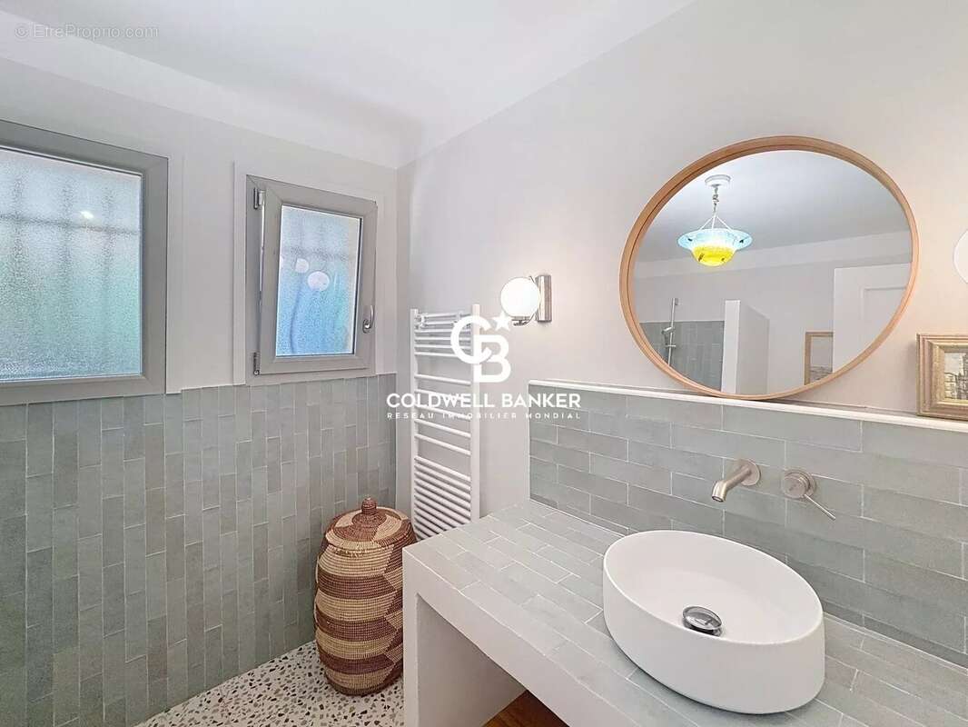 Maison à SAINT-RAPHAEL