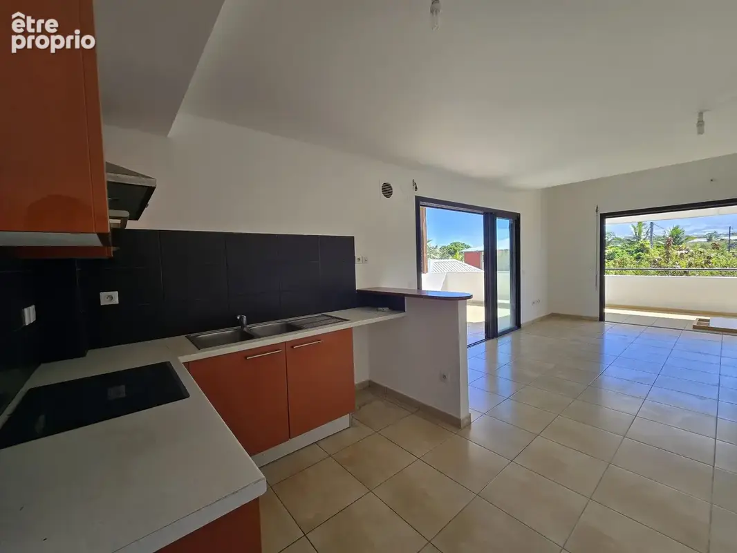 Appartement 75 m² à Le Tampon  - photo 5