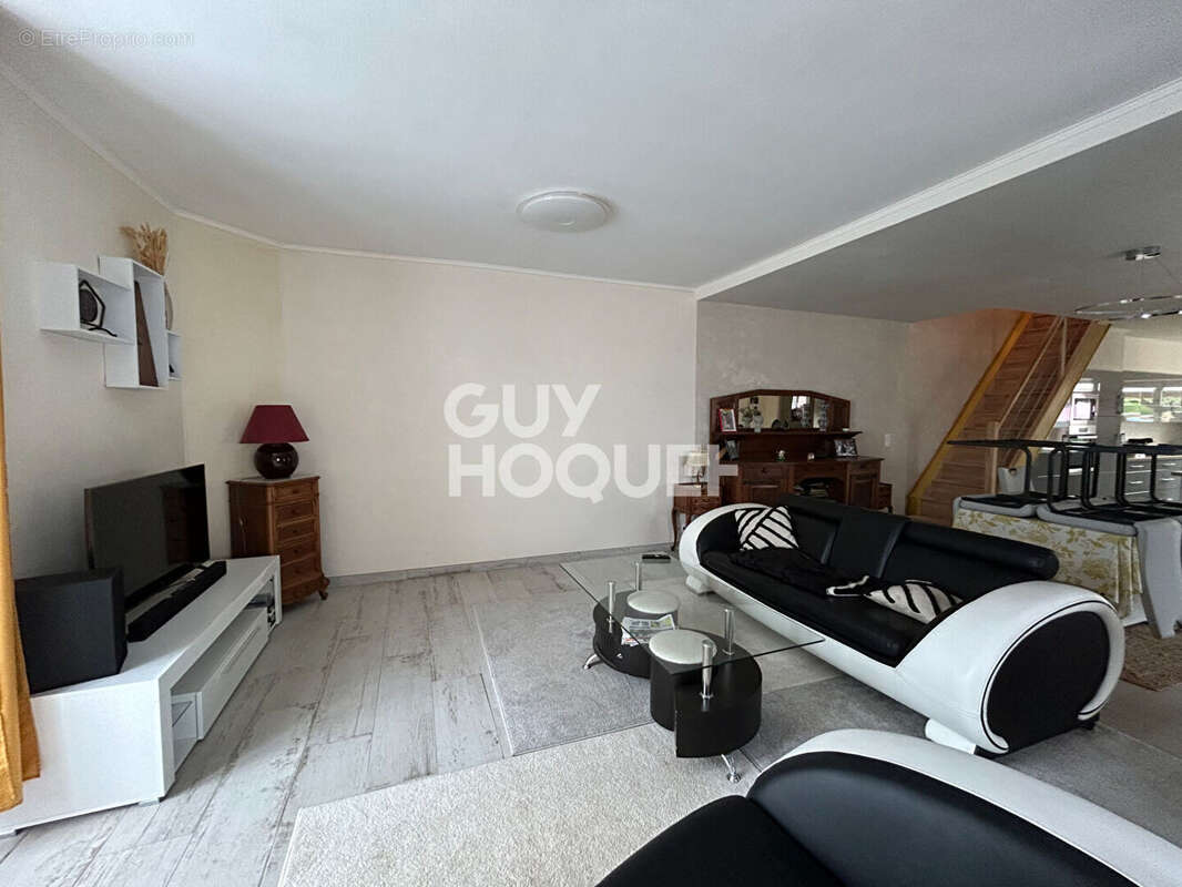 Maison à PLEUDIHEN-SUR-RANCE