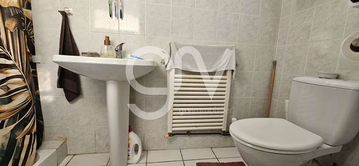 Appartement à LACAPELLE-DEL-FRAISSE