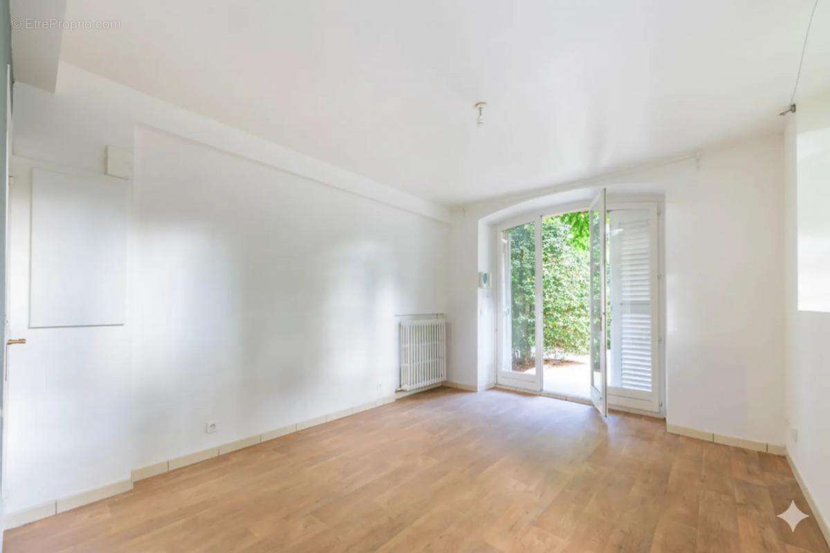 Appartement à LOUVECIENNES