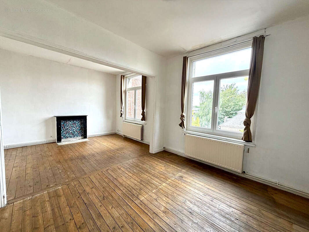 Immeuble Valenciennes 1091.13 m2 - photo 4