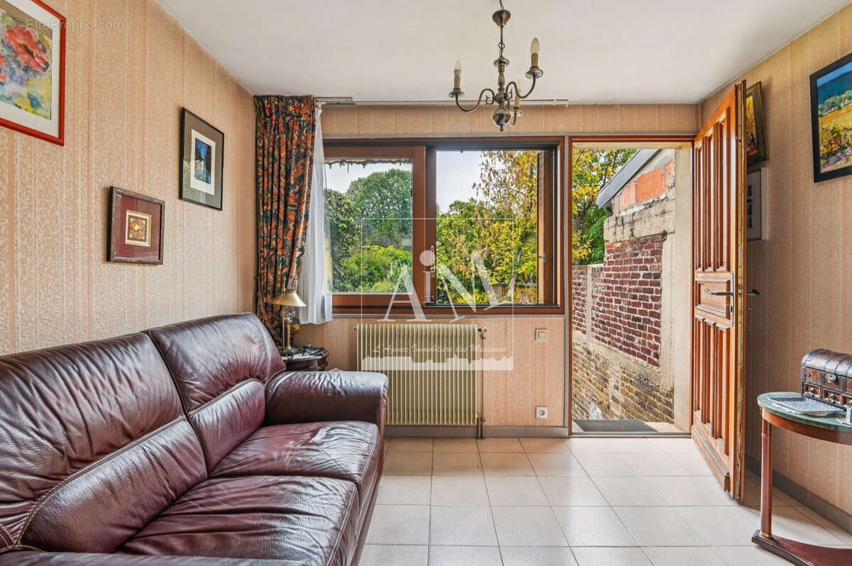 Maison à NANTERRE