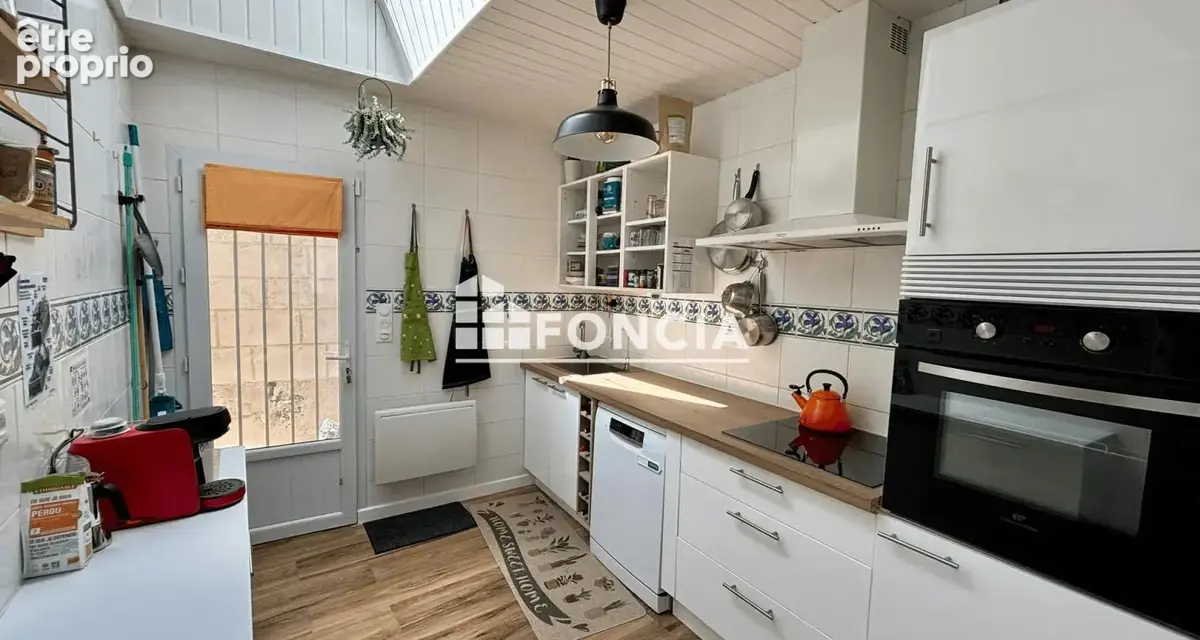 Maison de ville rénovée à Verrières-en-Anjou - photo 3