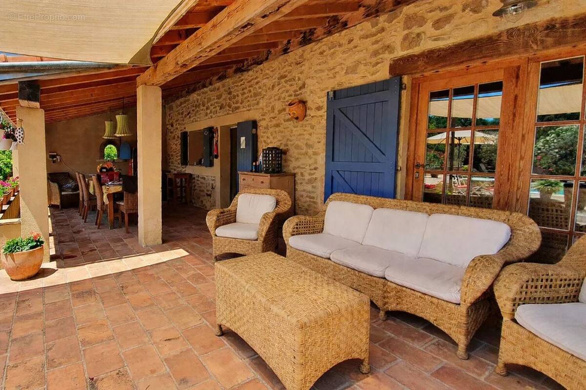 Maison à SAINT-CHRISTOL-DE-RODIERES