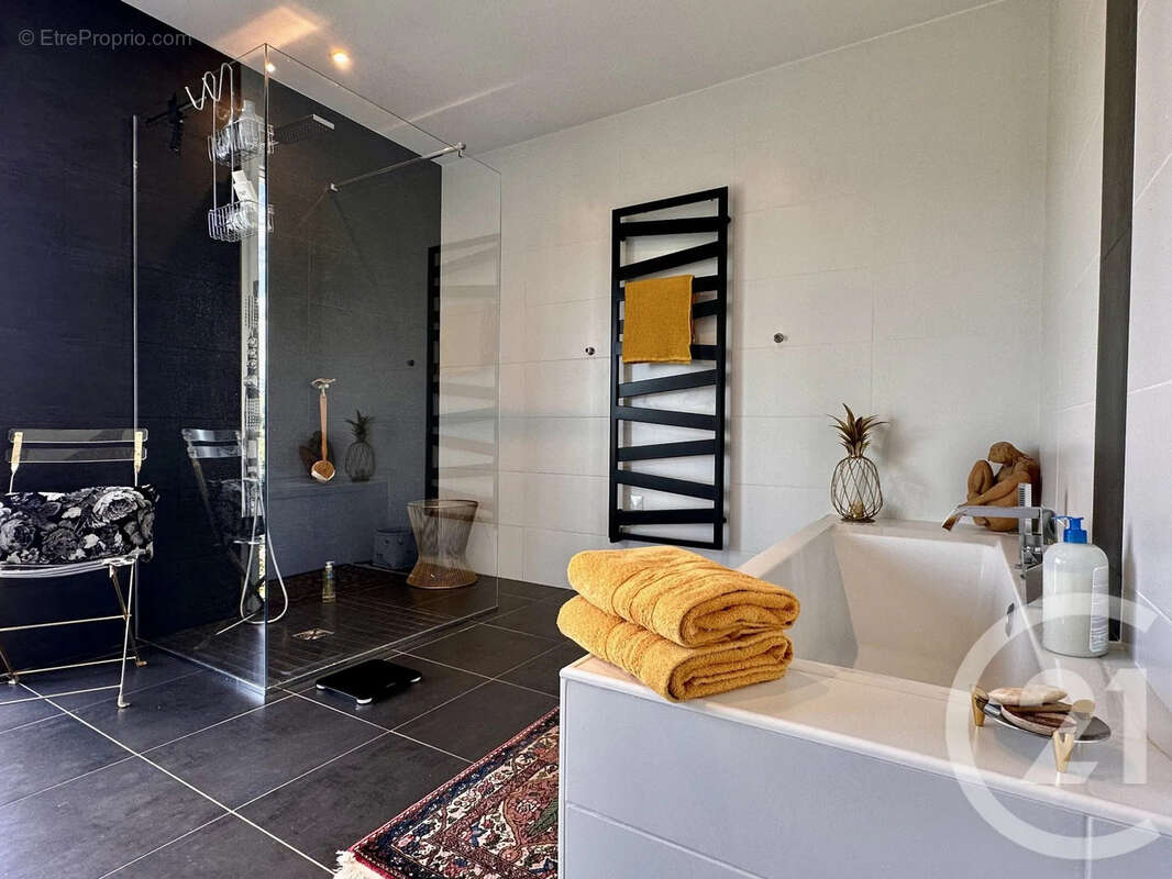 Maison 240 m² à Senouillac  - photo 10
