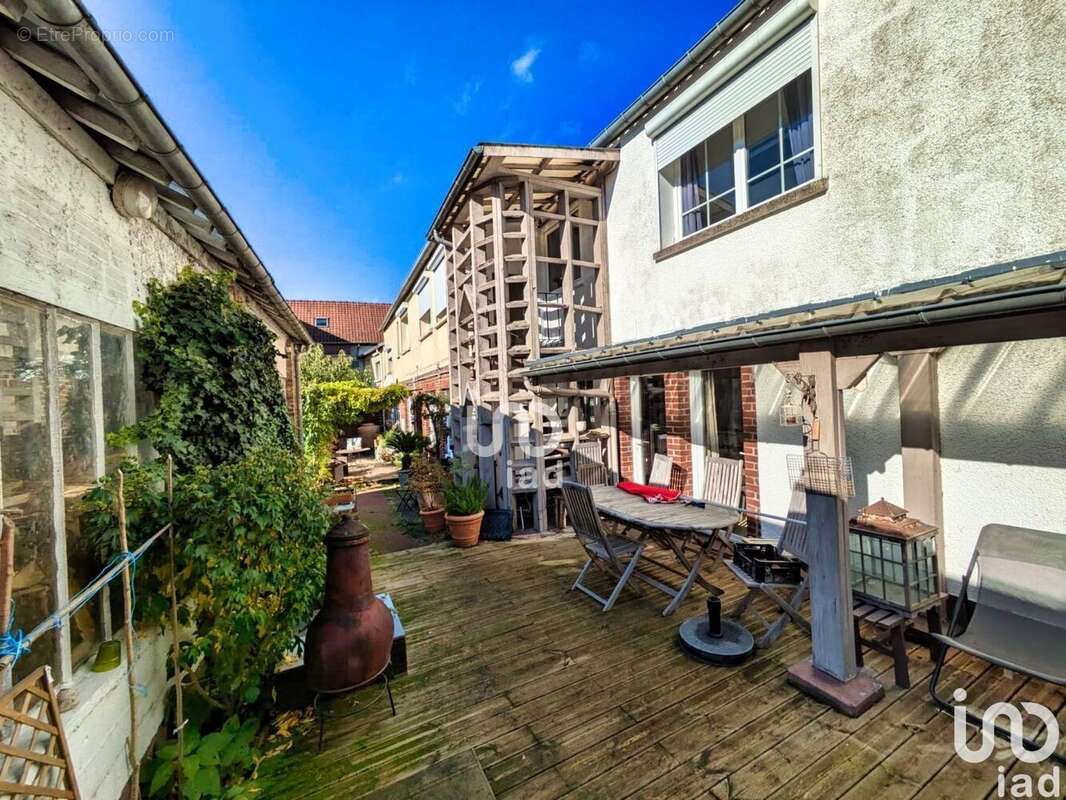 Photo 3 - Commerce à AMIENS