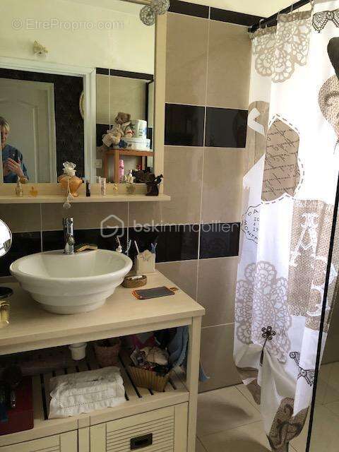 Maison à PETIT-COURONNE