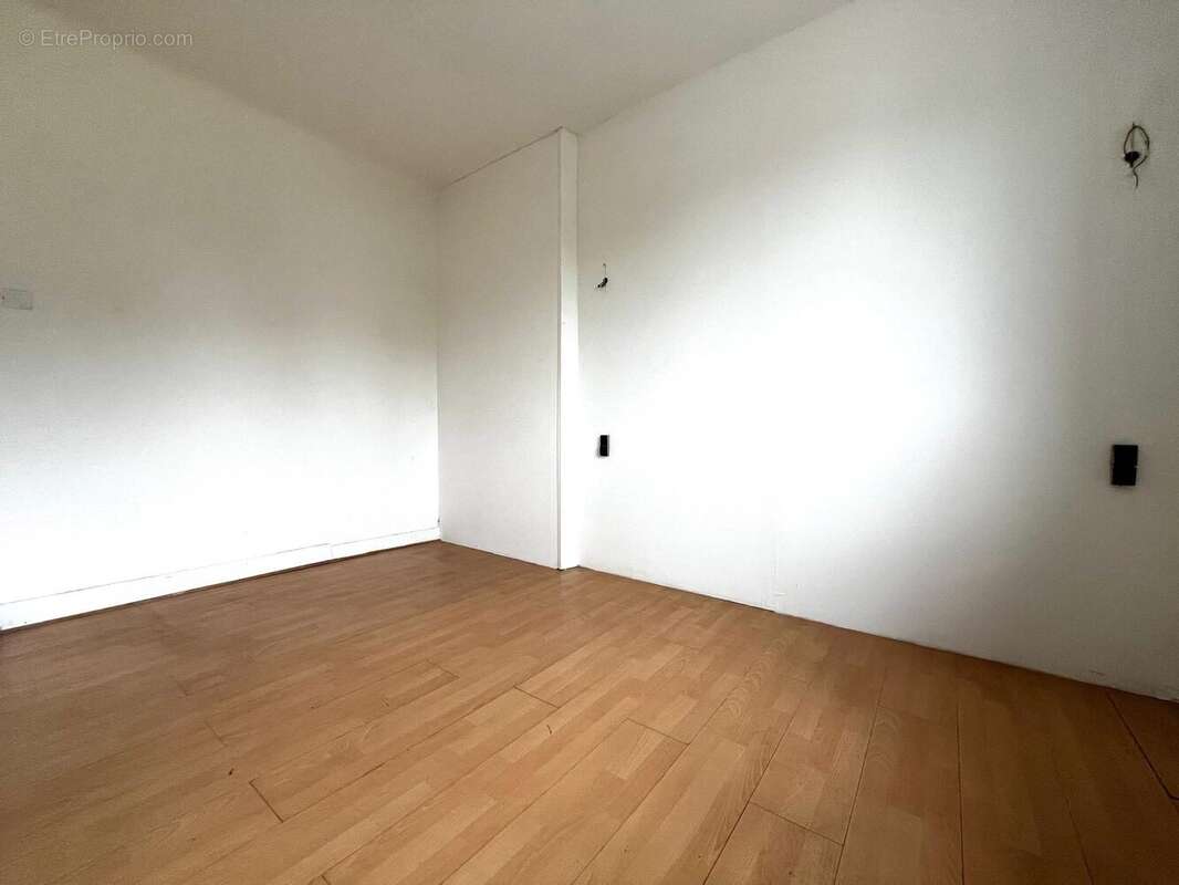 Maison 74 m² à Nilvange  - photo 4