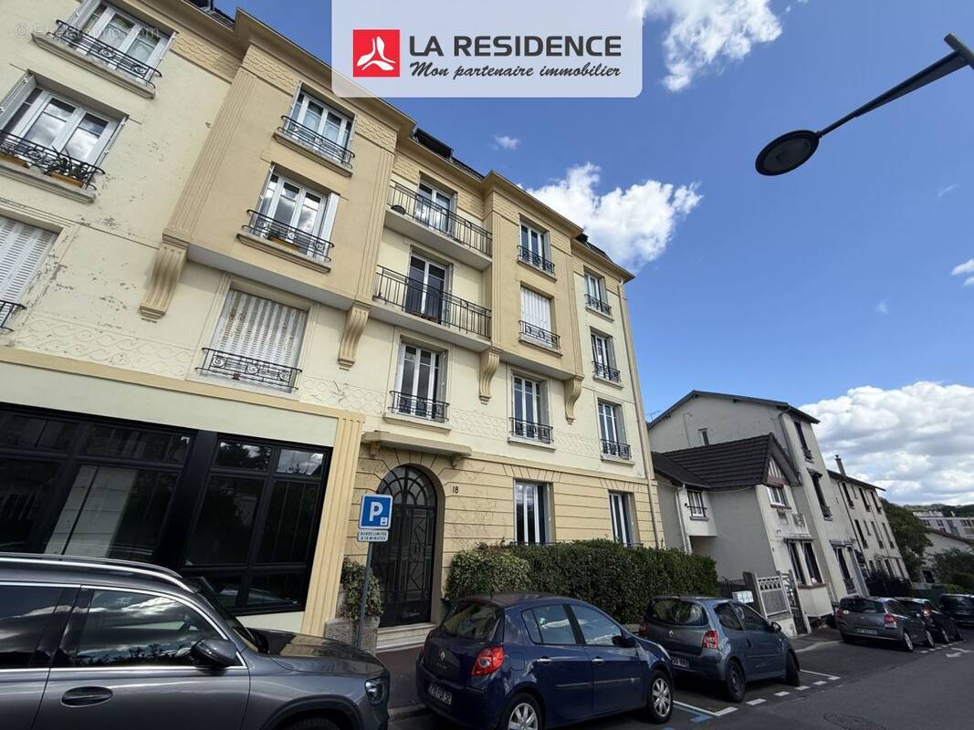 Appartement à CHAVILLE