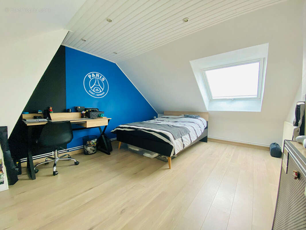 Maison à NEUILLY-EN-THELLE