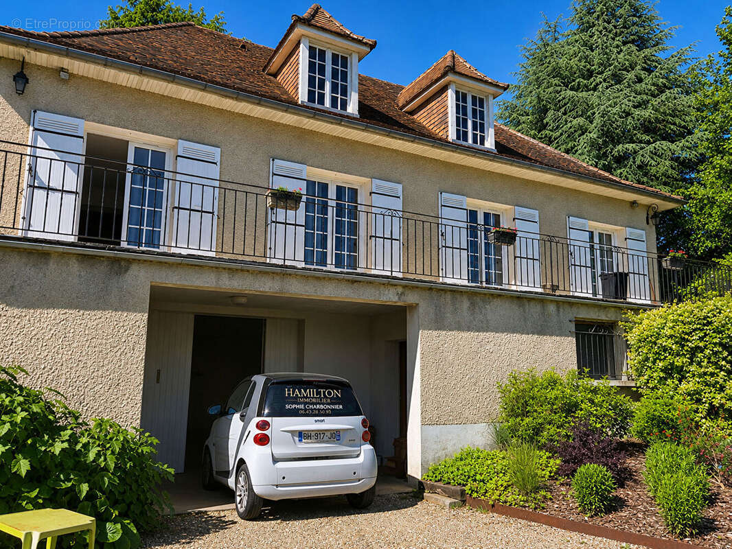 Maison à COULOUNIEIX-CHAMIERS