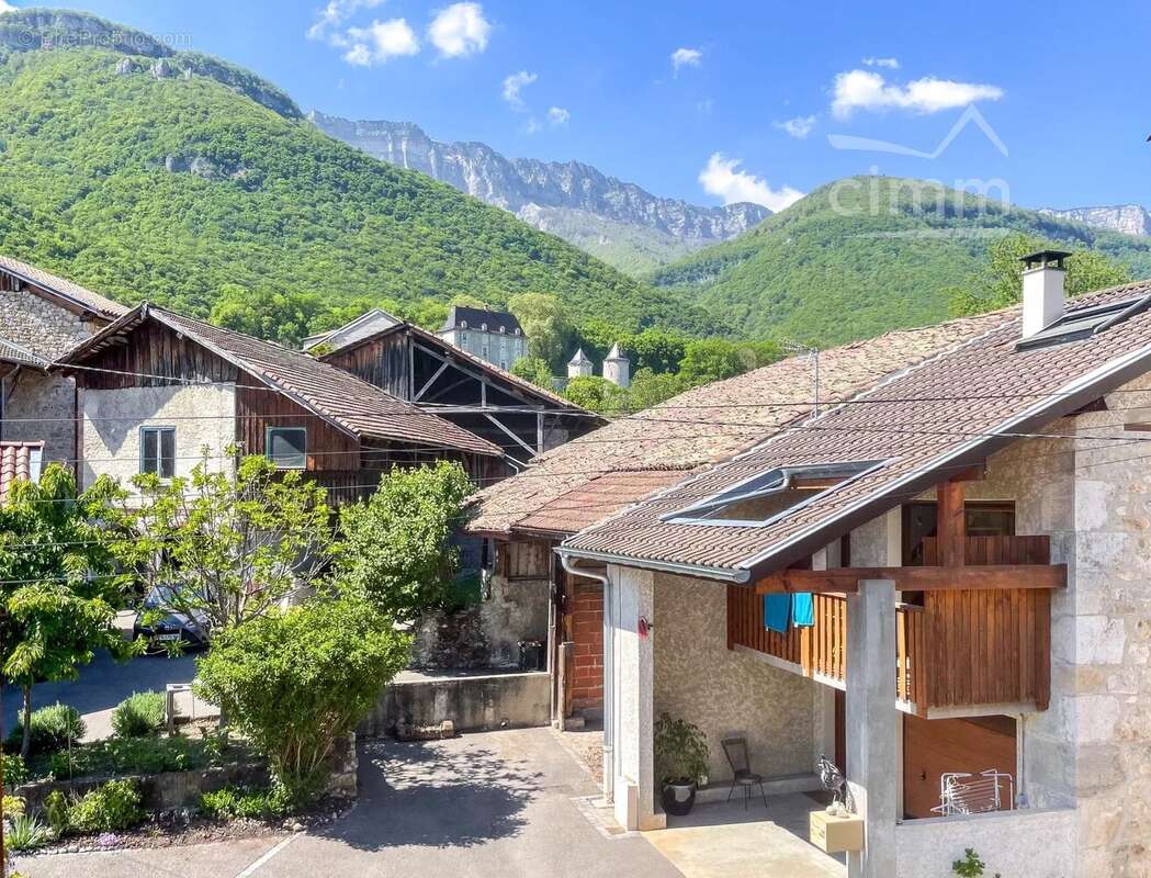 Maison à LE TOUVET