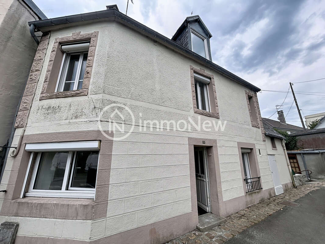 Maison de ville granville proche gare - photo 12