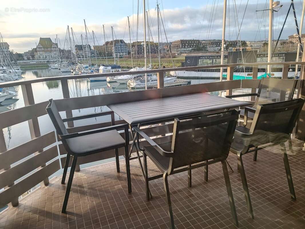 Appartement à DEAUVILLE