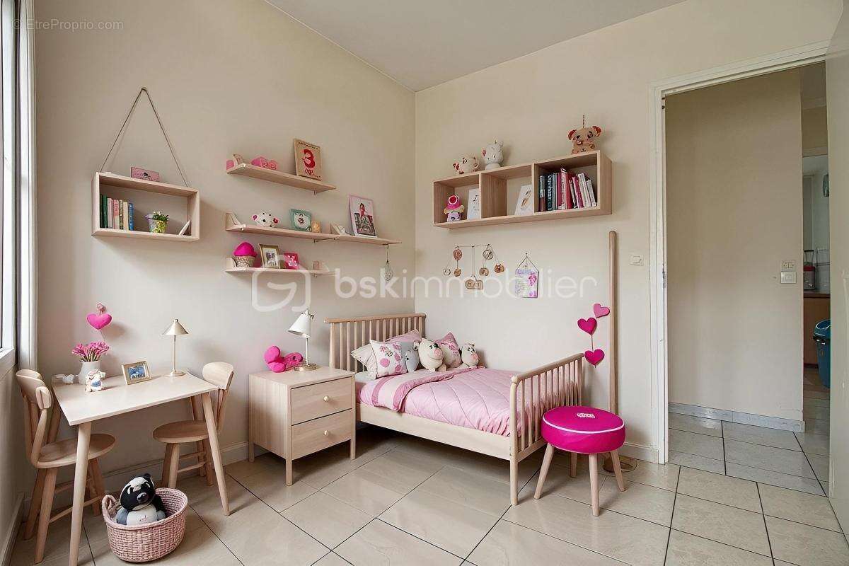 Maison à STAINS