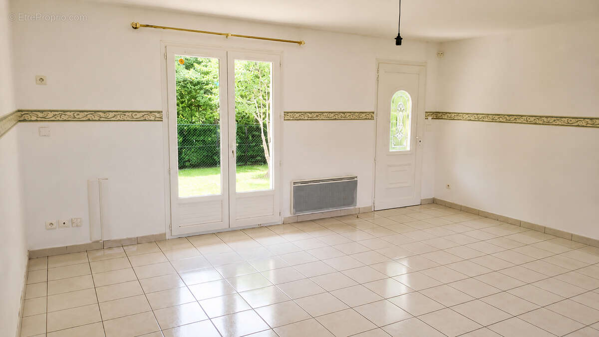 Maison à SIGOGNE