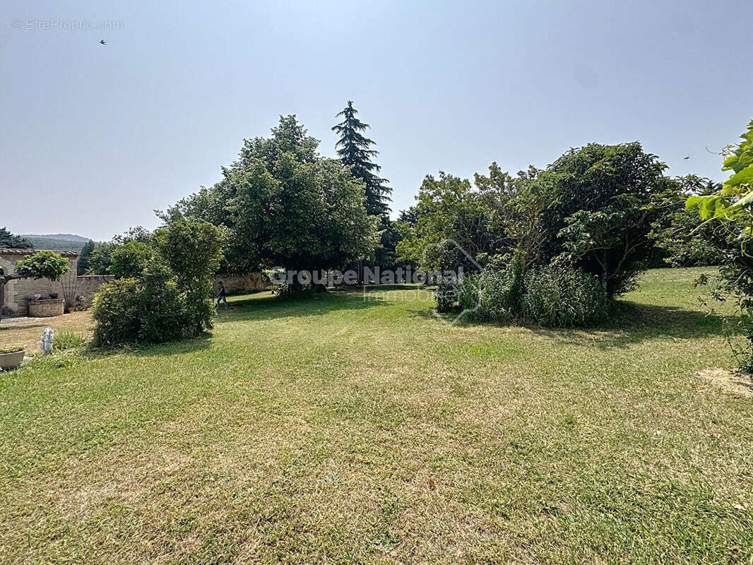 Maison à CHEVAL-BLANC