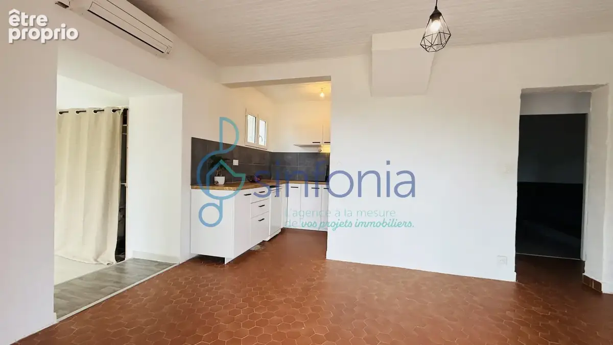 À vendre   Maison de plain-pied rénovée avec jardin à Garrigues-Sainte-Eulalie - photo 4