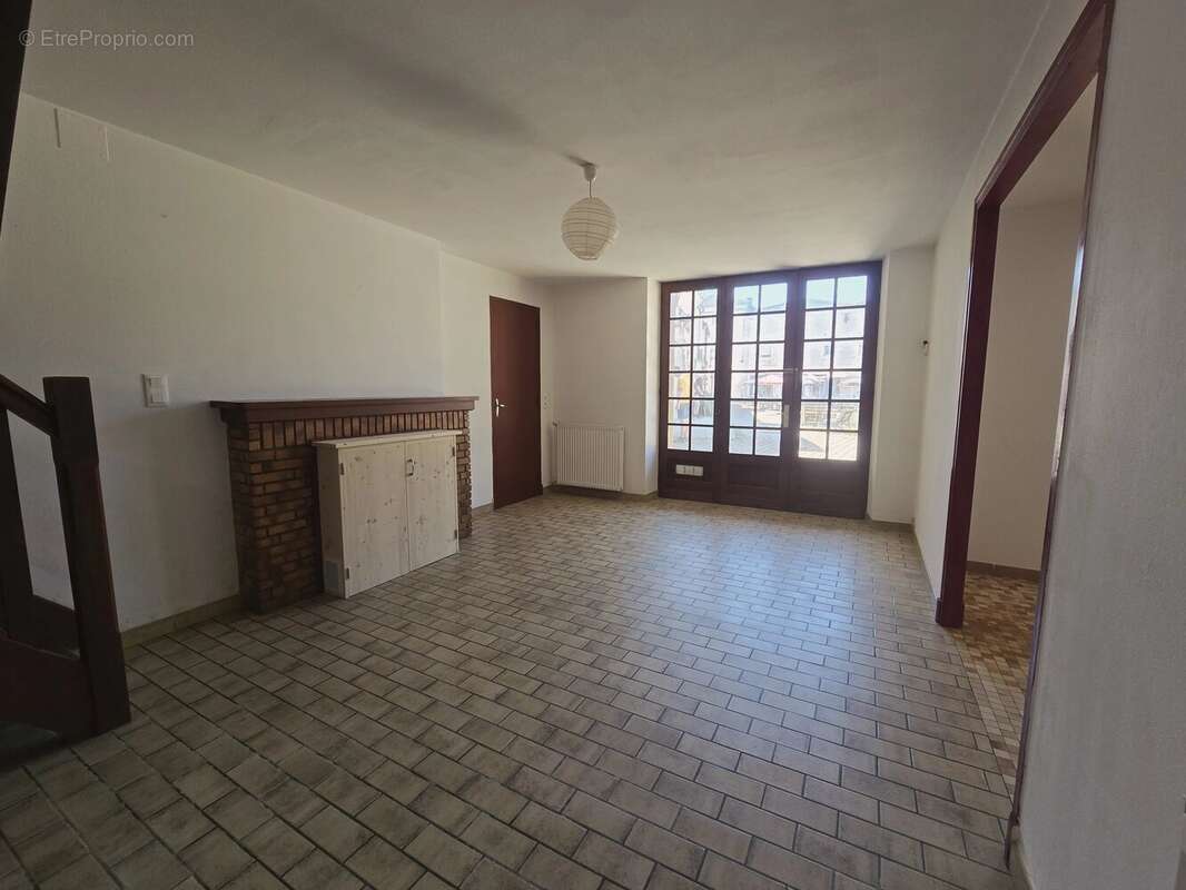 Maison en plein coeur du village - photo 3