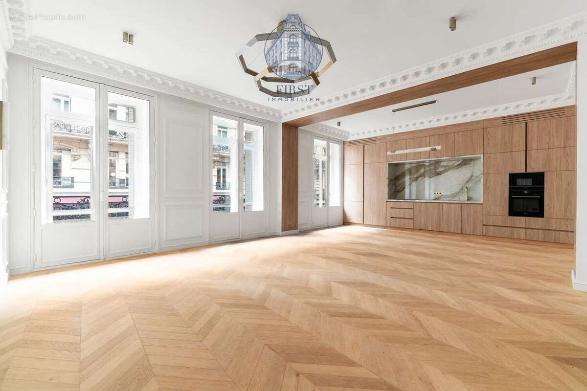 Paris 8e – triangle d’or – appartement d’exception rénové – prestations haut de gamme - photo 2