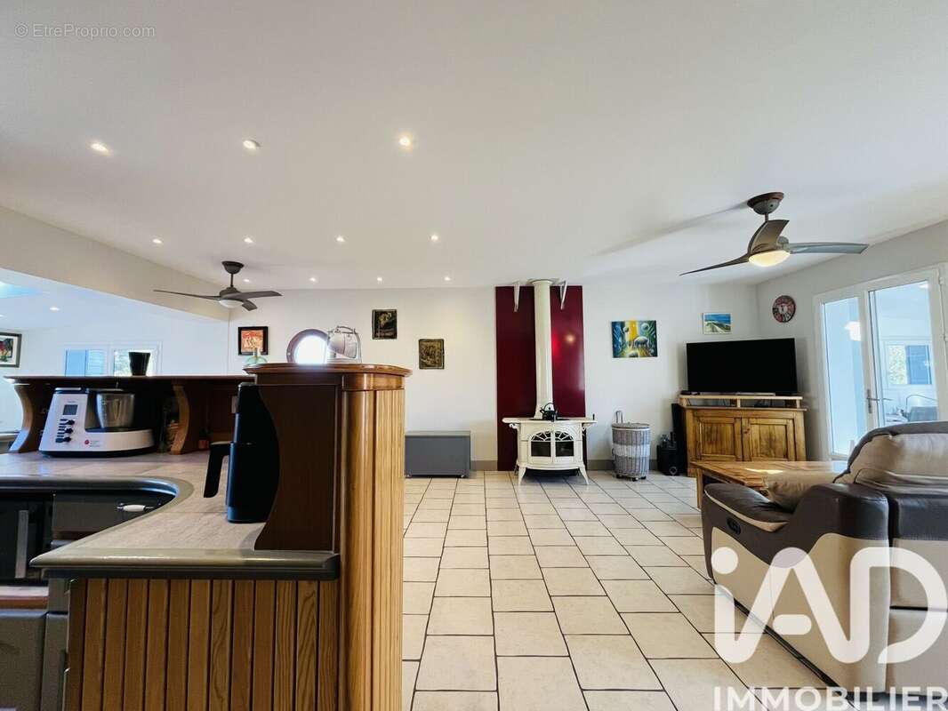 Photo 4 - Maison à ROQUEFORT-DES-CORBIERES