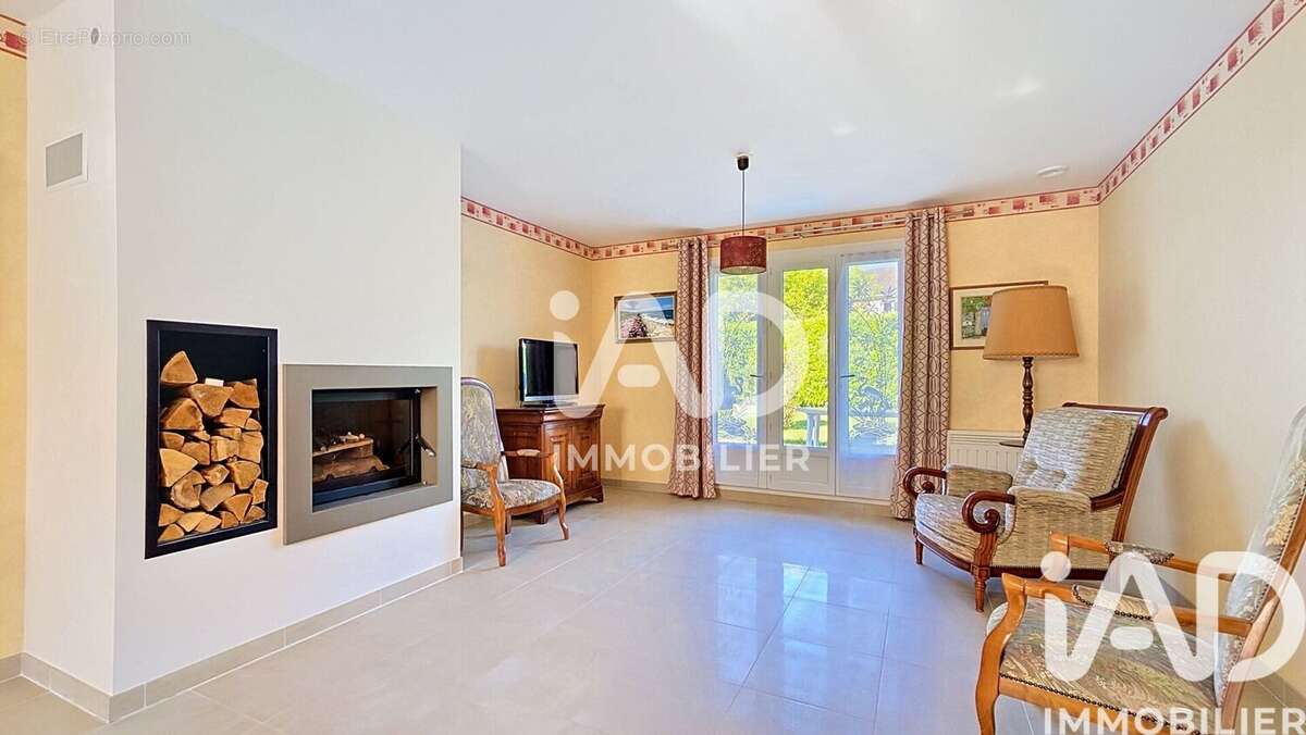 Photo 5 - Maison à SAINT-GERMAIN-LES-CORBEIL