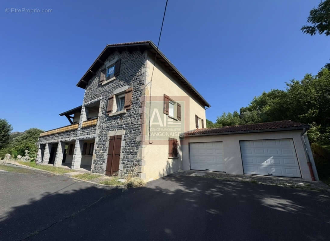 Grande maison familiale avec terrain. - photo 2