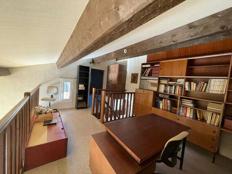 Maison à LA LONDE-LES-MAURES