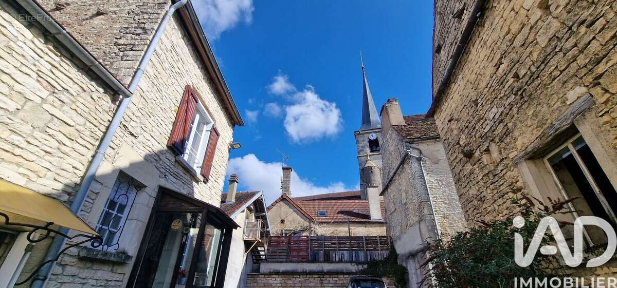 Photo 2 - Maison à ANCY-LE-FRANC