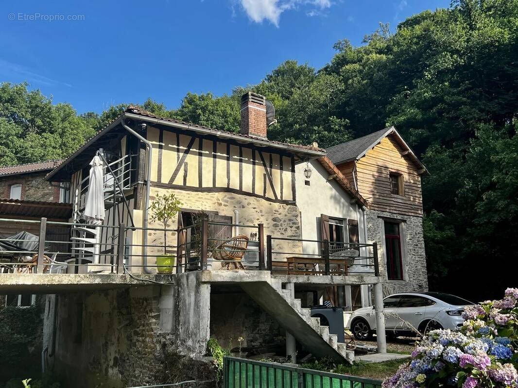 Maison à AIXE-SUR-VIENNE