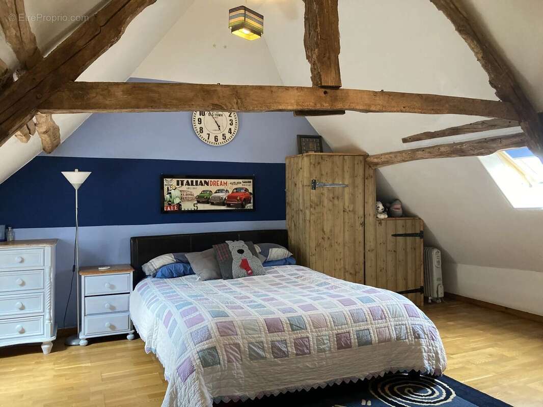 Maison à LADIGNAC-LE-LONG