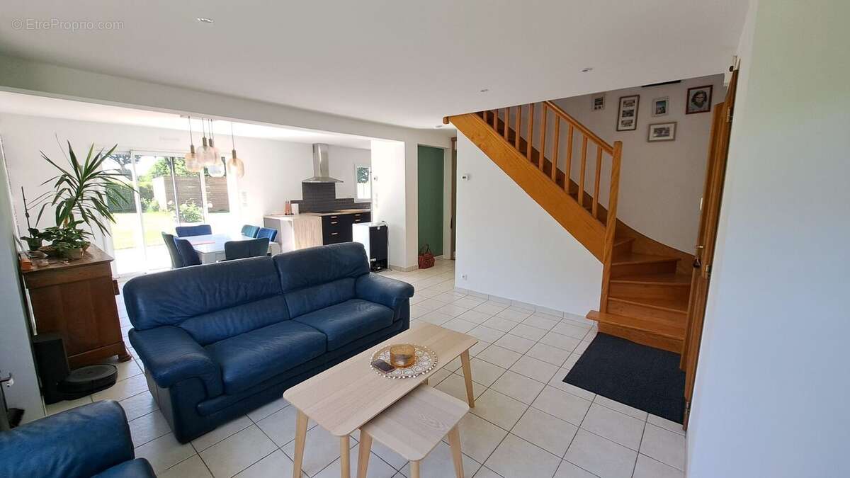 Maison à LASSY