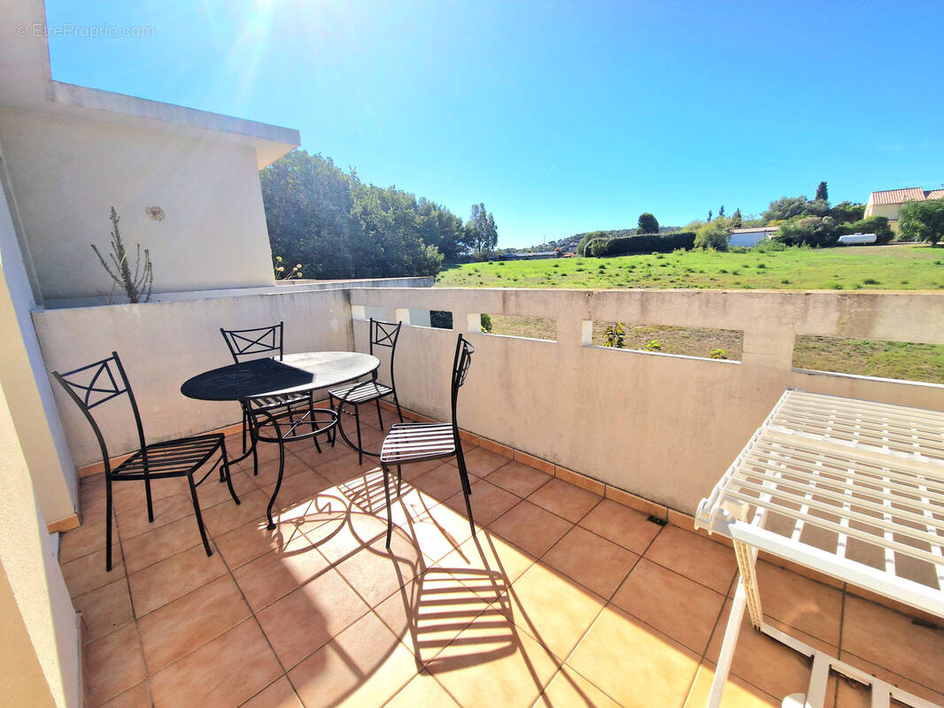 Appartement à SIX-FOURS-LES-PLAGES