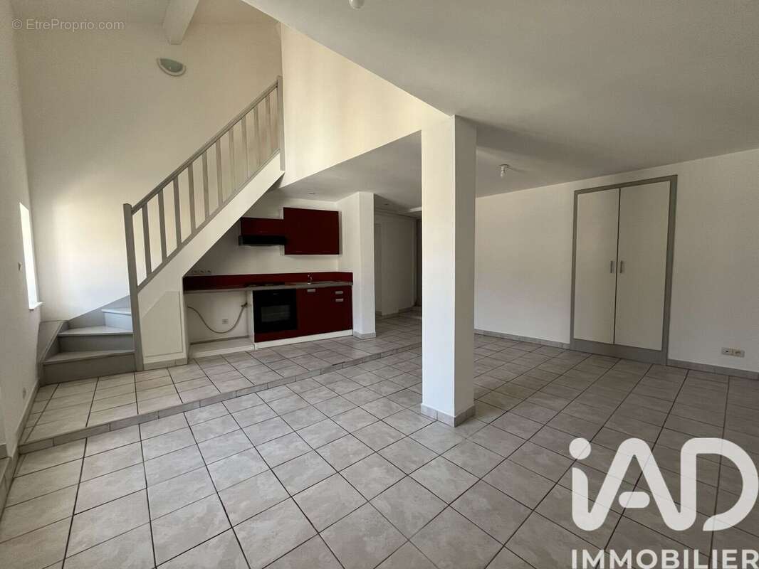 Photo 3 - Appartement à BAGNOLS-SUR-CEZE