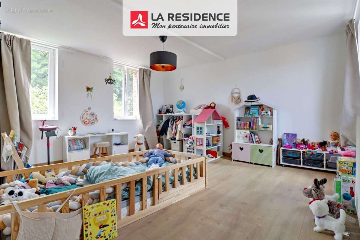 Maison 140 m² à Pont-De-L'arche  - photo 8