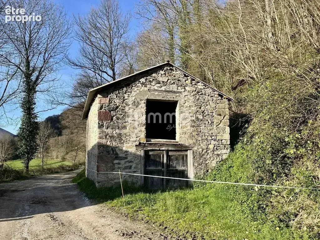 Terrain à SOST