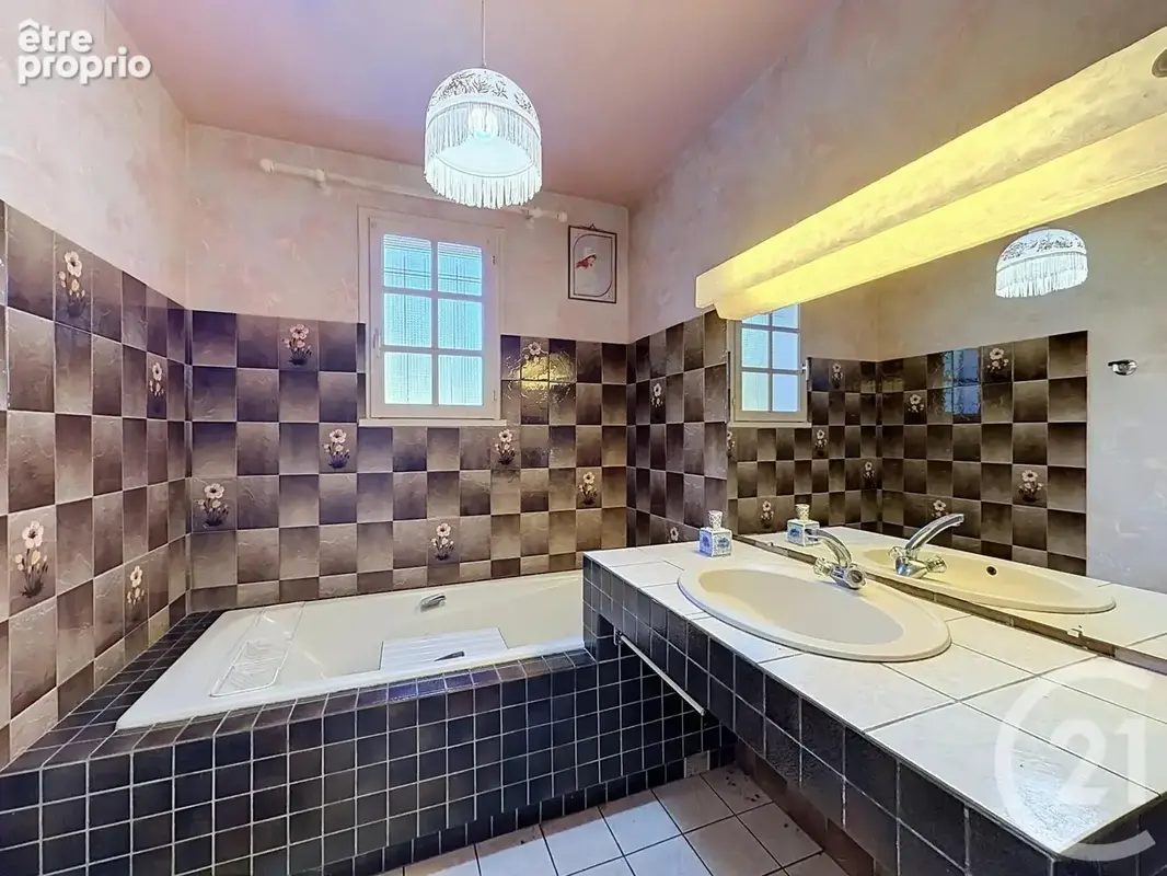 Maison 6 pièces 185 m² à vendre à Menestreau-En-Villette (45240) - photo 9