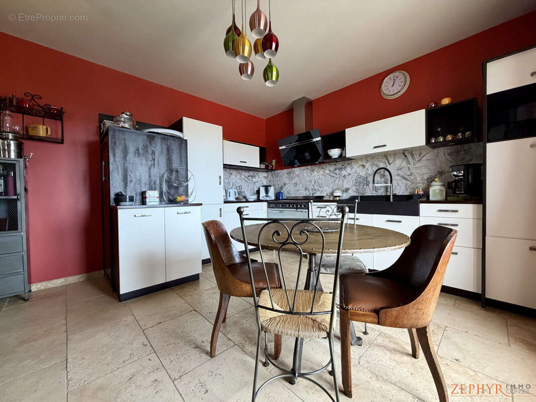 Maison à CHAUFFAILLES