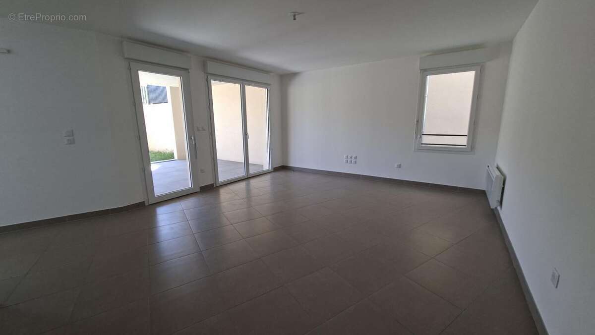 Appartement à MORIERES-LES-AVIGNON