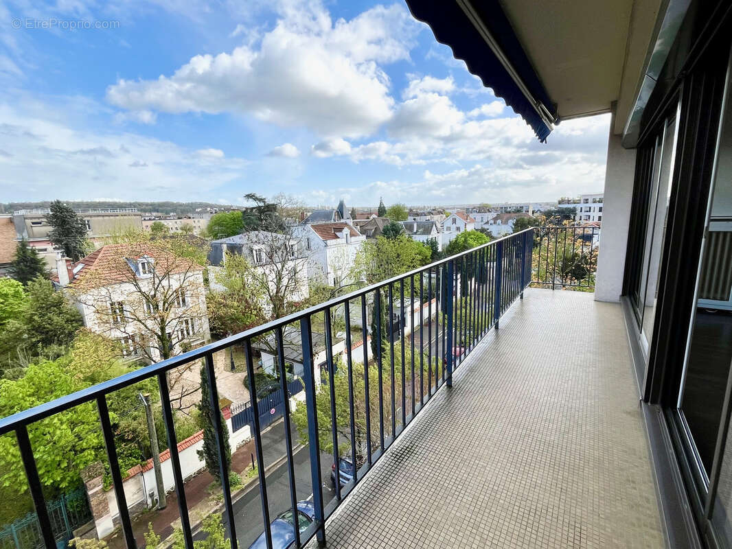 Appartement à SAINT-MAUR-DES-FOSSES