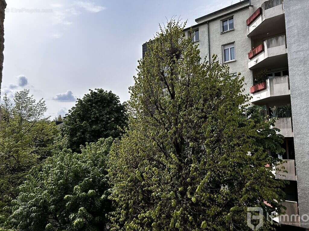 Appartement à FONTENAY-SOUS-BOIS