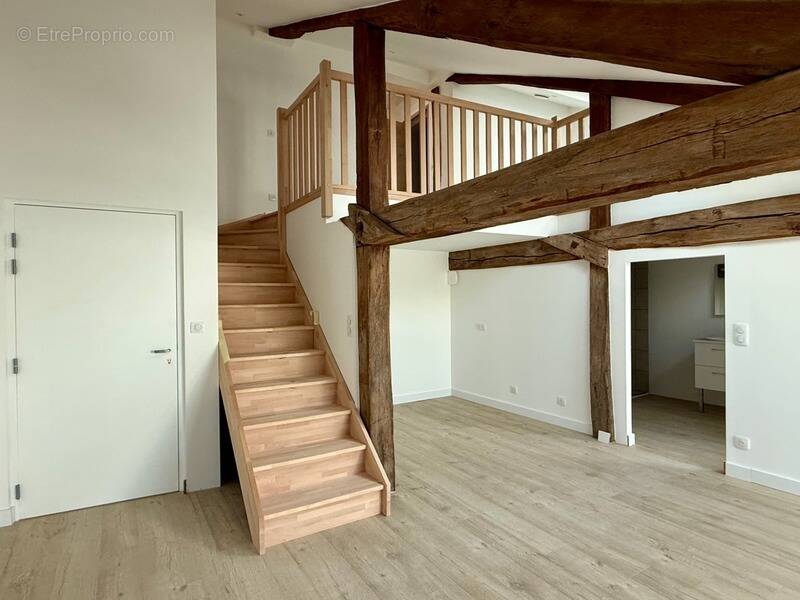 Appartement à PARAY-LE-MONIAL
