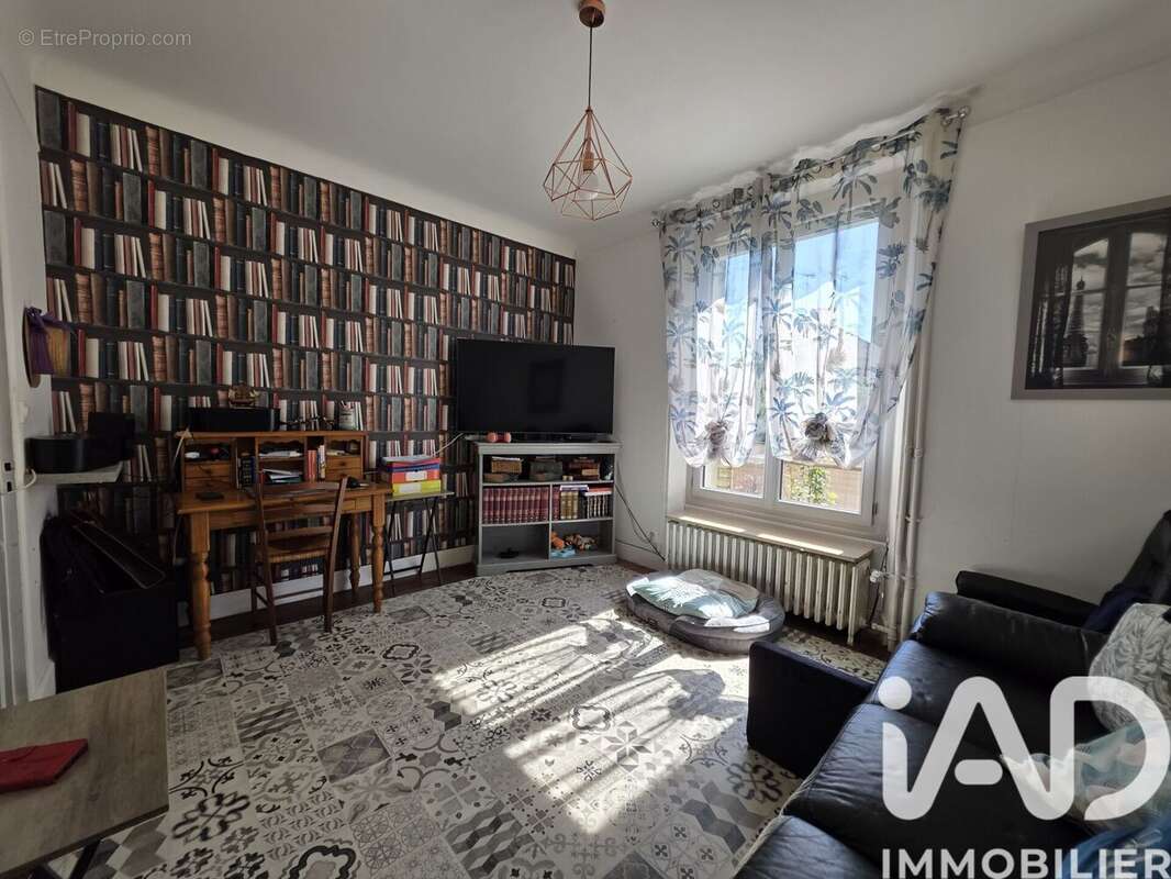 Maison 146 m² à Coulanges-Sur-Yonne  - photo 8