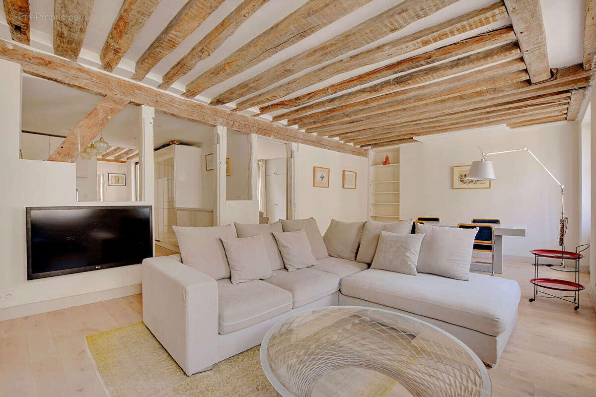 Appartement à PARIS-2E